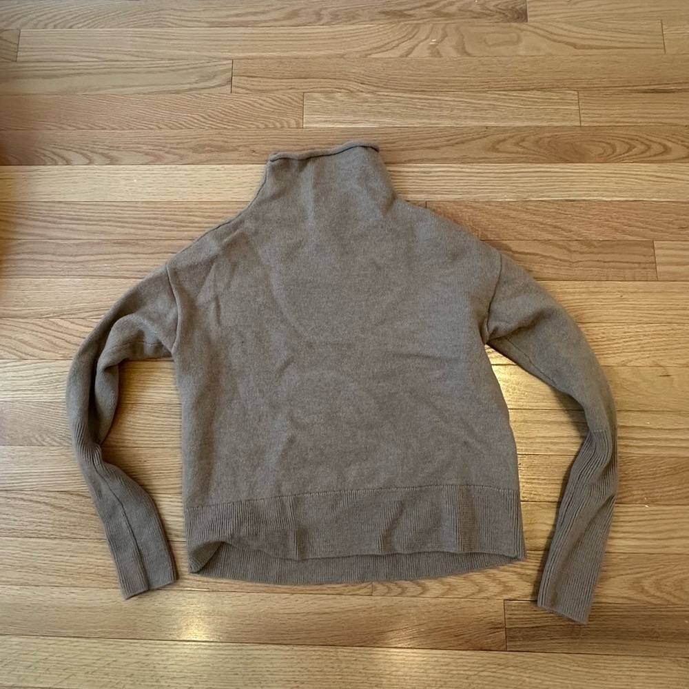 Aritzia taupe Turtleneck Sweater